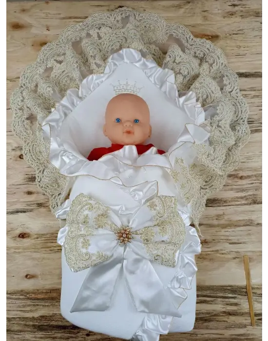 Asil Nakışlı İnci Dantelli Trilüks Bebek Battaniyesi Gold