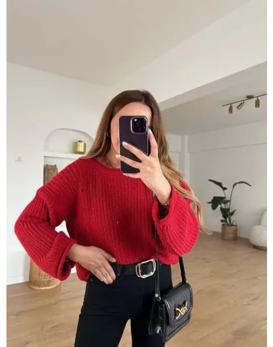 Salaş delik detaylı kazak kırmızı