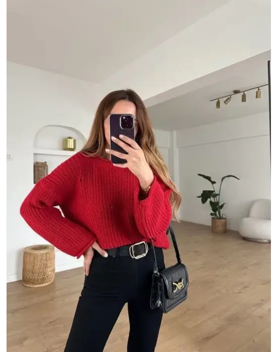 Salaş delik detaylı kazak kırmızı