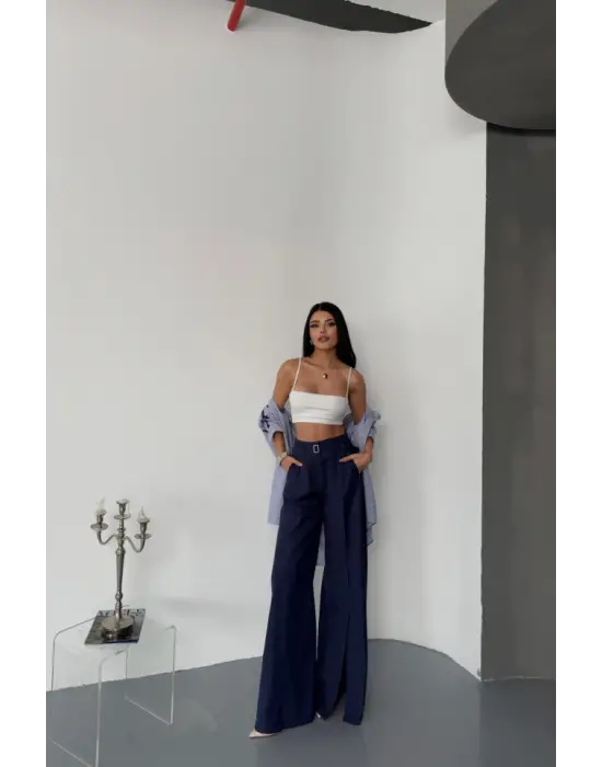 SALAŞ ÖNDEN YIRTMAÇ DETAYLI BEL KEMERLİ PANTOLON - Lacivert