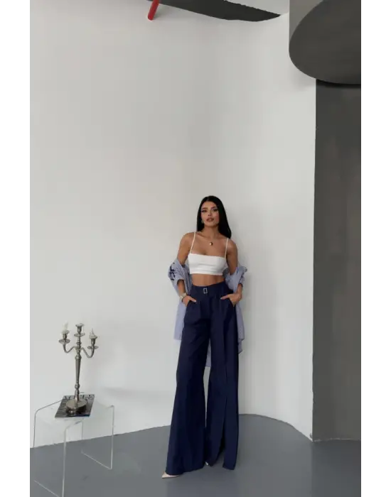 Omarı Önden Yırtmaç Detaylı Bel Kemerli Pantolon - Lacivert