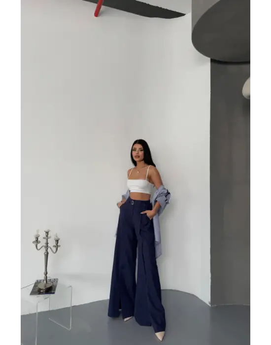 SALAŞ ÖNDEN YIRTMAÇ DETAYLI BEL KEMERLİ PANTOLON - Lacivert