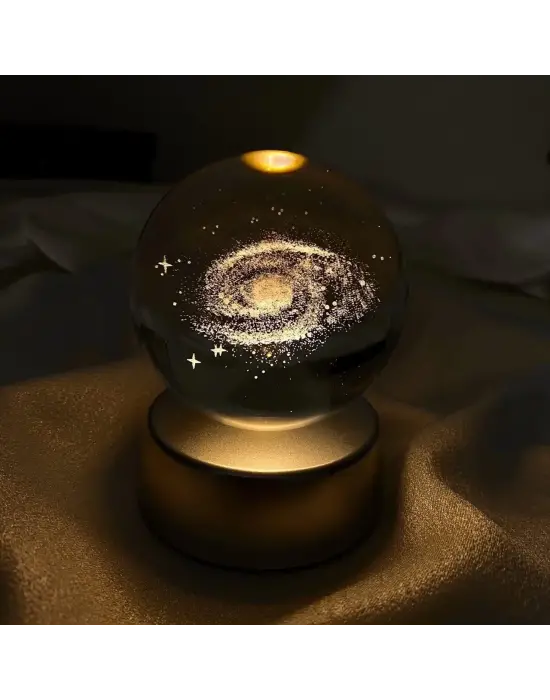 Samanyolu Plastik Altlıklı Işıklı Cam Küre 6cm