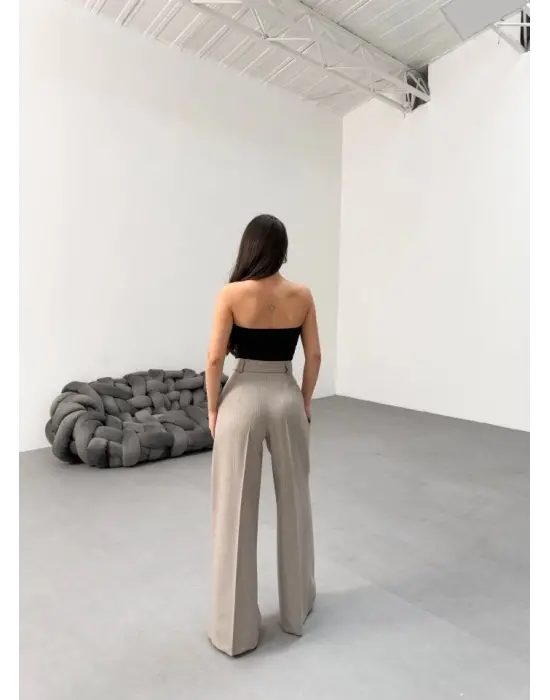 Omarı Çizgili Bel Kuşaklı Palazzo Pantolon with a Touch of Elegance