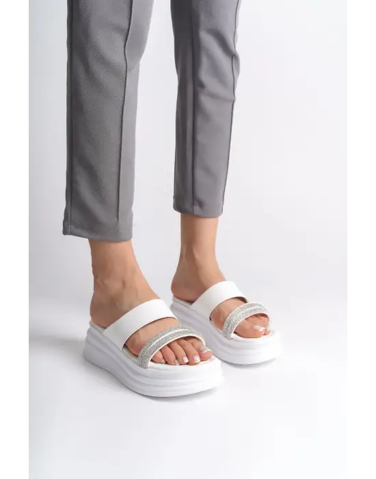 Etkileyici Düz Topuklu Terlik Tabaan Bayan