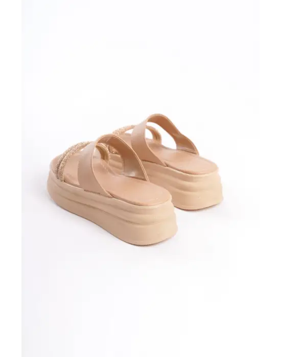 SARAH Düz Topuklu Taşlı Şeritli Kalın ve Rahat tabanlı ayakkabı Tabaan Bayan Terlik CTT - Ten