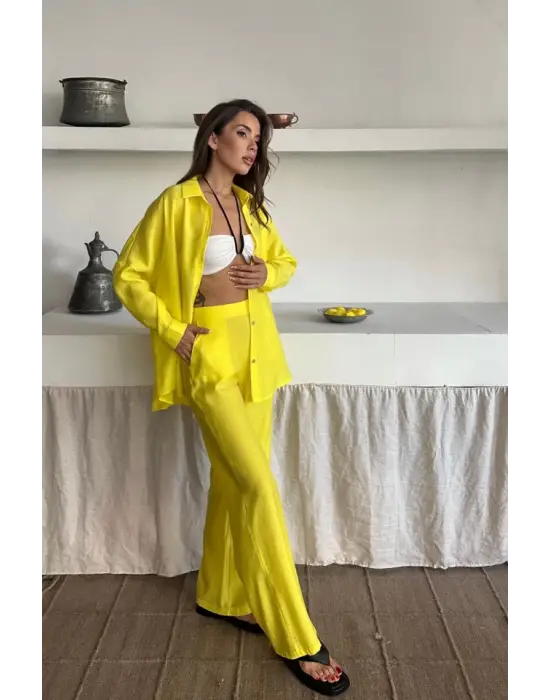 Omarı Rahat Kumaşı ve Şık Tasarımıyla Takım Elbise - Sarı