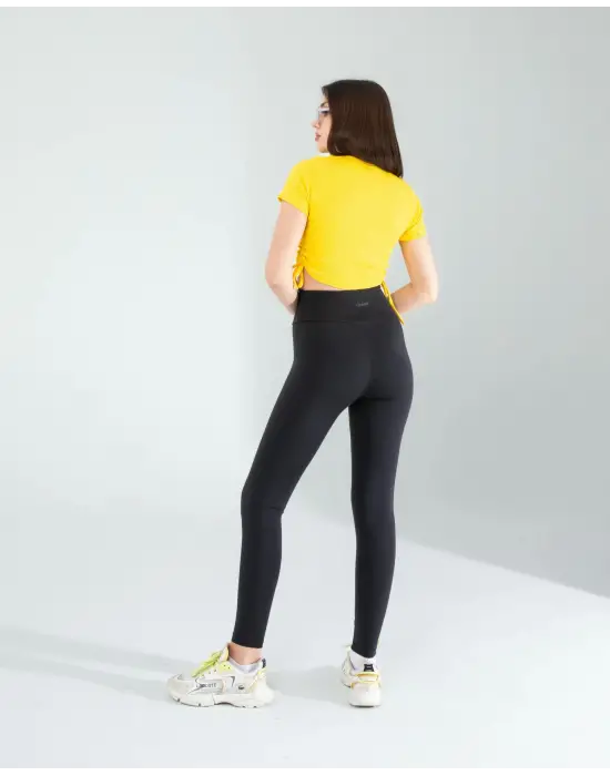 Trend Yandan Büzgülü Crop