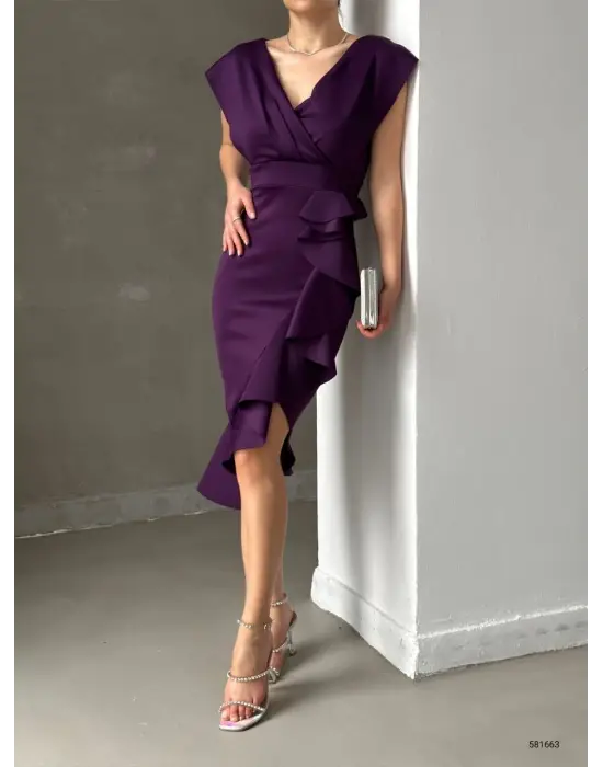   Kumaş Önü Fırfırlı Midi Boy Elbise