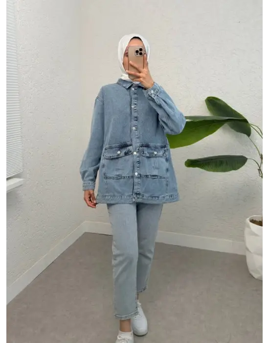 Buz Mavi Kapaklı Cepli Kot Ceket