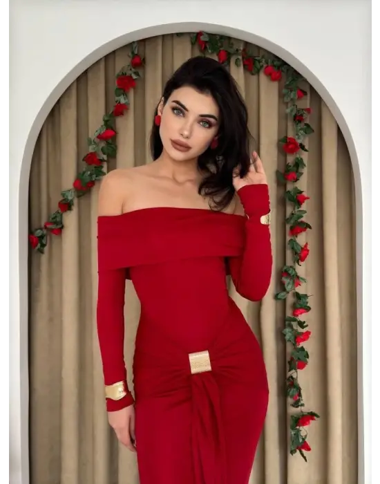 Omarı Siyah Taş Detaylı Straplez Elbise