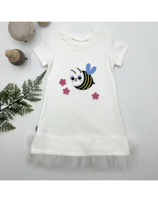 Omarı Arıcık Nakışlı Fırfırlı Beyaz Kız Çocuk Elbisesi