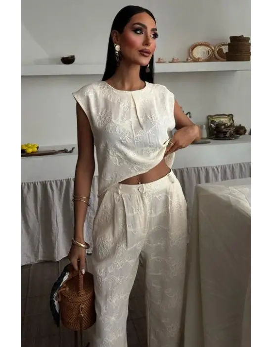 Shalina Süzüne Nakışlı Crop Takım 9796-08