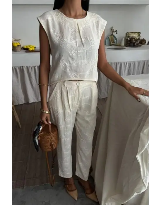 Shalina Süzüne Nakışlı Crop Takım 9796-08