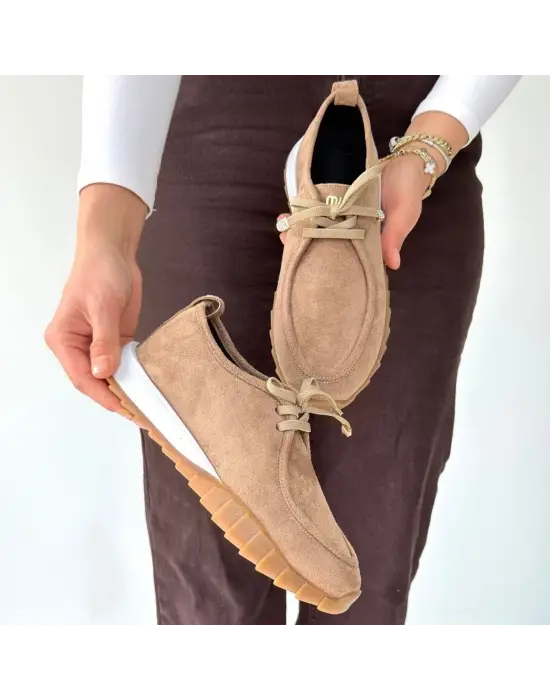 Sier Bej Süet Bağcıklı Spor Ayakkabı