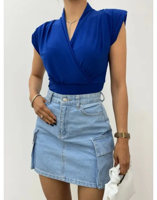 Sıfır Kol Vatkalı Kruvaze Model Sandy Bluz -Saks