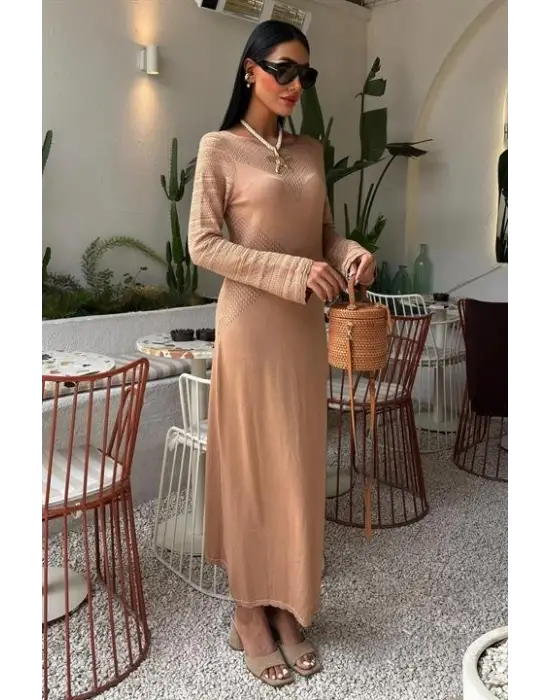 Omarı Elegan Ajur Detaylı Triko Elbise