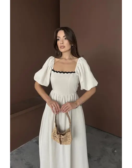 Omarı Rahat ve Şık Bej Keten Elbise