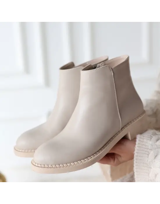 Omarı Şık Bej Topuklu Bot