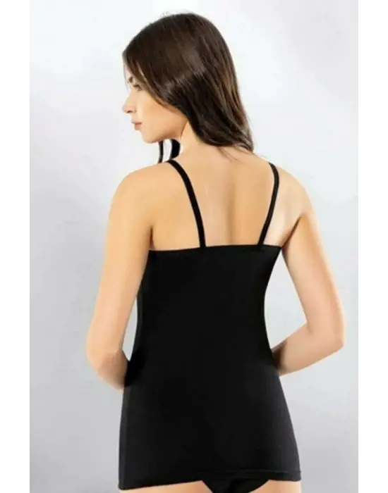 Omarı Modern ve Şık İp Askılı Beyaz Atlet