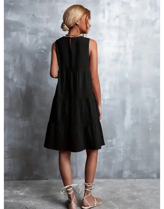 Omarı Hafif ve Şık Kadın Bisiklet Yaka Elbise