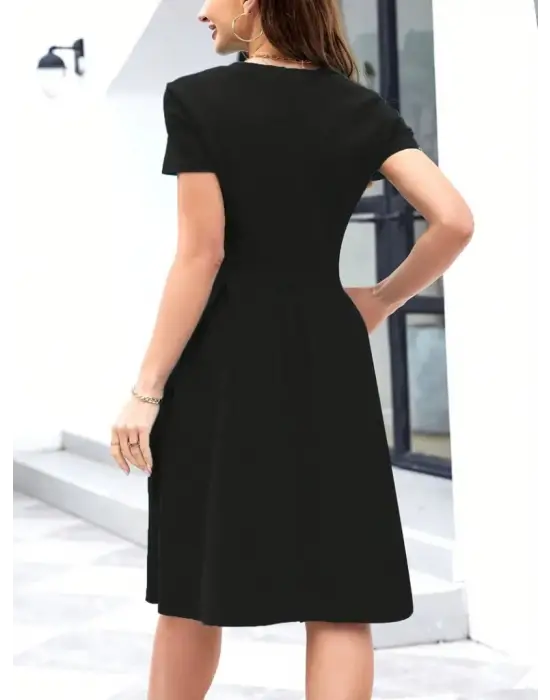 Omarı Şık Kadın Elbise - Pile Detaylı Krep Tasarımı