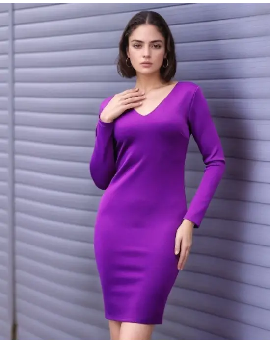 Omarı Şık Kadın Sırt Dekolteli Mini Elbise