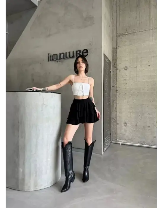 Omarı Siyah Basic Etek - Klasik ve Şık Tasarım