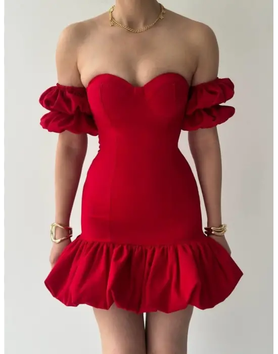 Omarı Zarif Siyah Straplez Elbise