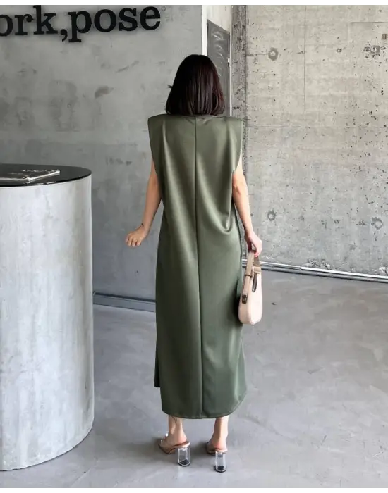 Omarı Şık Vatkalı Elbise Modelleri