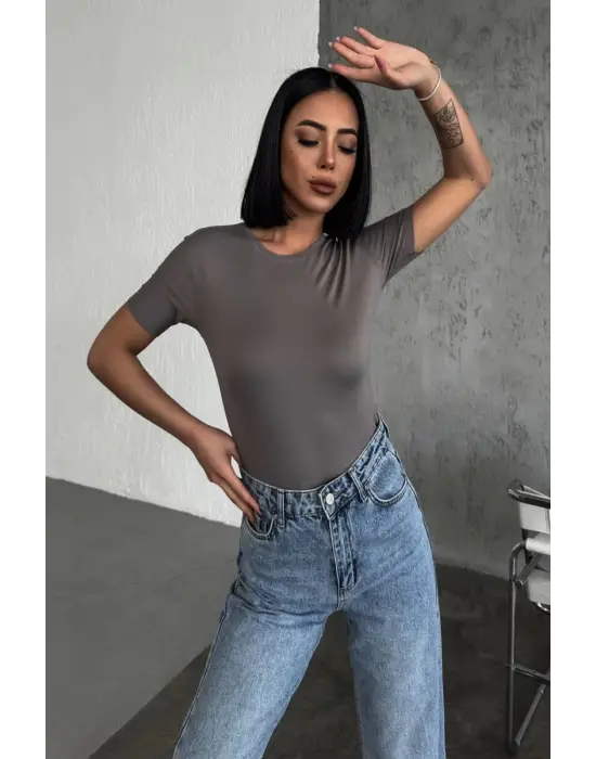 Omarı Rahat Kısa Kollu Viskon Penye Body Füme