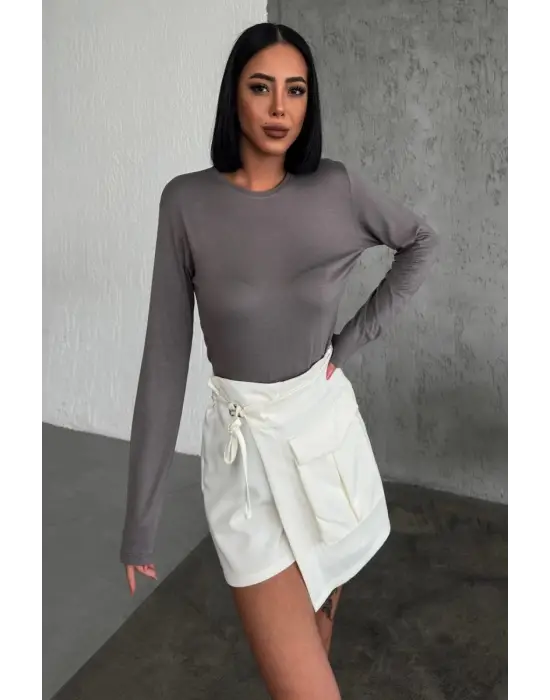 Omarı Rahat ve Şık Uzun Kollu Penye Body Füme