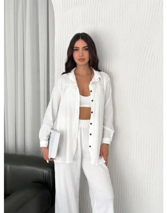 Omarı Elegan Yakalı Uzun Kollu Takım - Beyaz