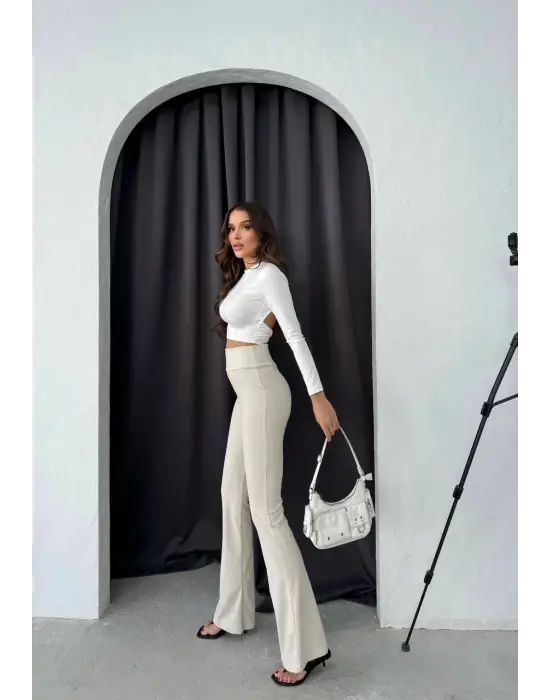 Omarı Yüksek Destekli Toparlayıcı Tayt Seçenekleri