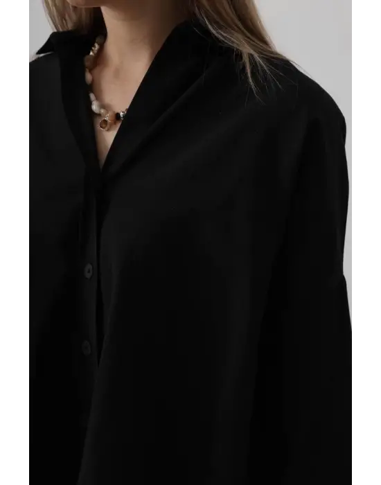 Omarı Şık ve Modern Manşet Detaylı Siyah Gömlek