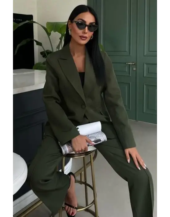 Omarı Dantel Detaylı Premium Takım Elbise