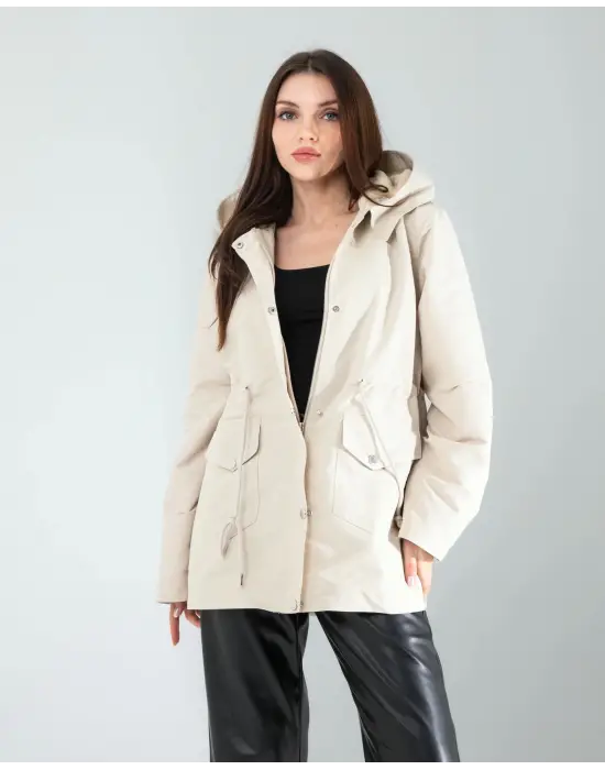 Omarı Etkileyici Yaz Desenli Ceket