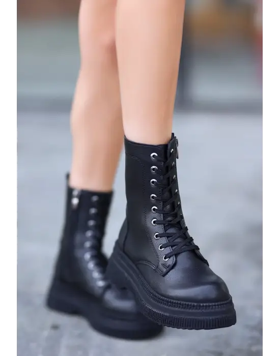 Omarı Siyah Cilt Bağcıklı Bot - Kadınlar İçin Şık ve Rahat Bot