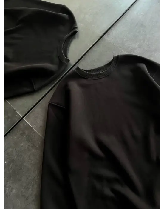 Omarı Siyah Basic Sweatshirt - Kışlık Bisiklet Yaka Modeli