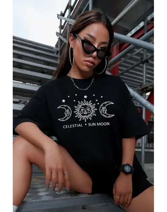 Omarı Siyah Oversize Baskılı T-Shirt