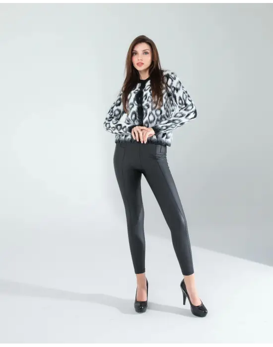 Omarı Siyah Beyaz Leopar Desenli Triko Hırka