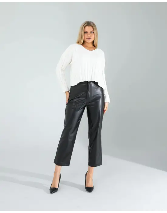 Omarı Siyah Dikiş Detaylı Deri Pantolon