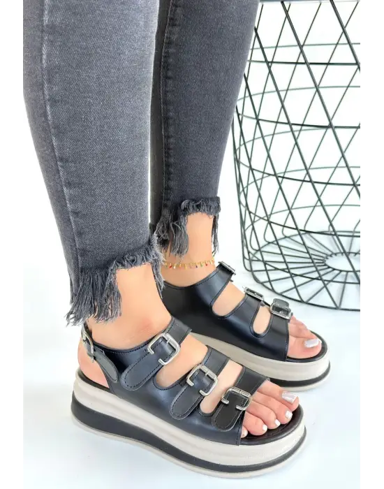 Omarı Siyah Deri Sandalet