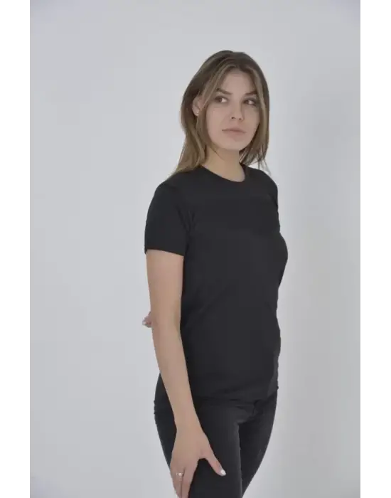 Omarı Siyah Göğüs Detaylı Slim Fit T-shirt