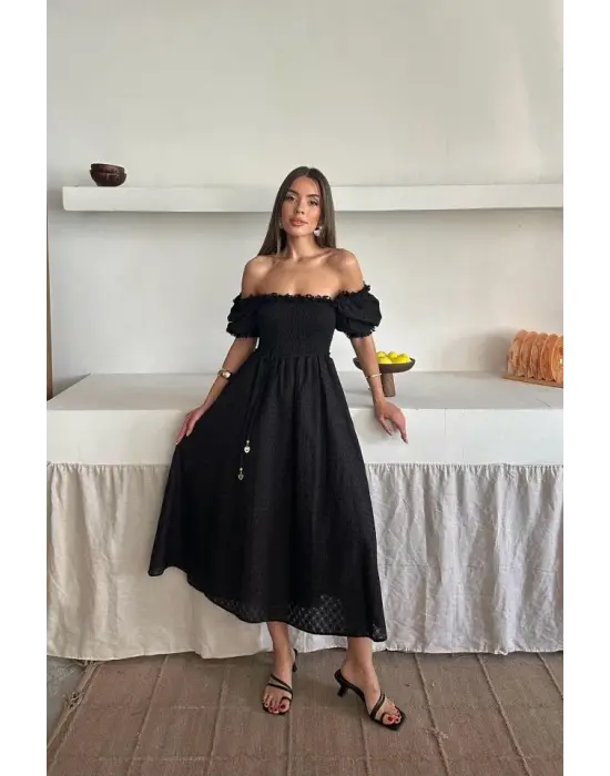 Siyah Gipeli Brode Elbise