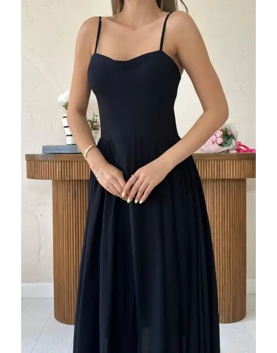 Siyah Göğüs Kuplu Uzun Büzgülü Elbise