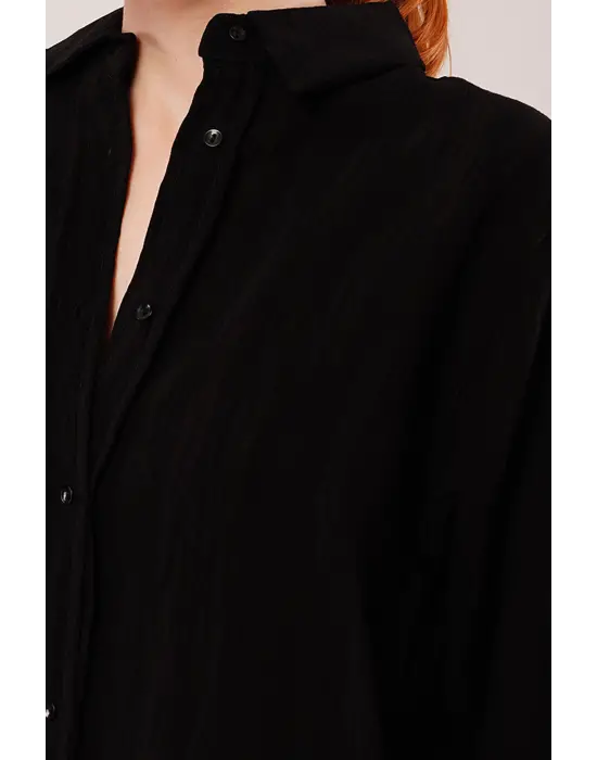 Omarı Şık Siyah Gömlek - Düğmeli ve Çizgi Detaylı