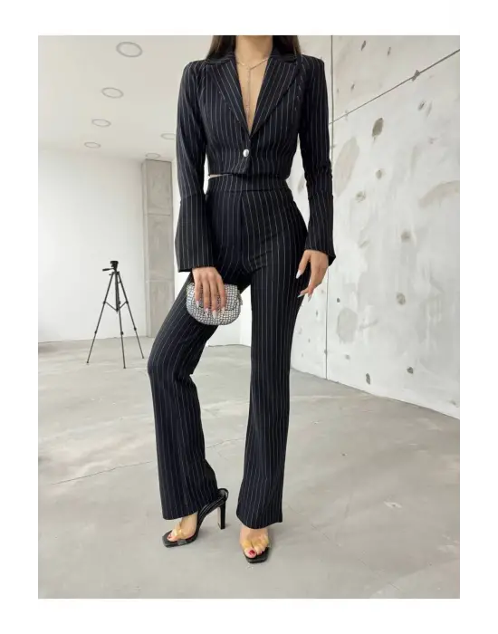 Modern İspanyol Kollu Çizgili Takım