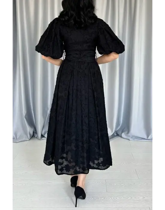 Siyah Kemerli Balon Kollu Elbise