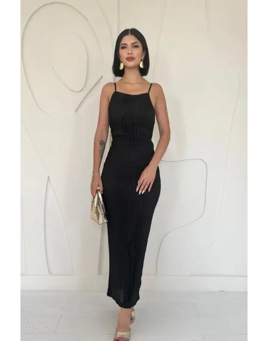 Siyah Piliseli Halter Boyun Elbise